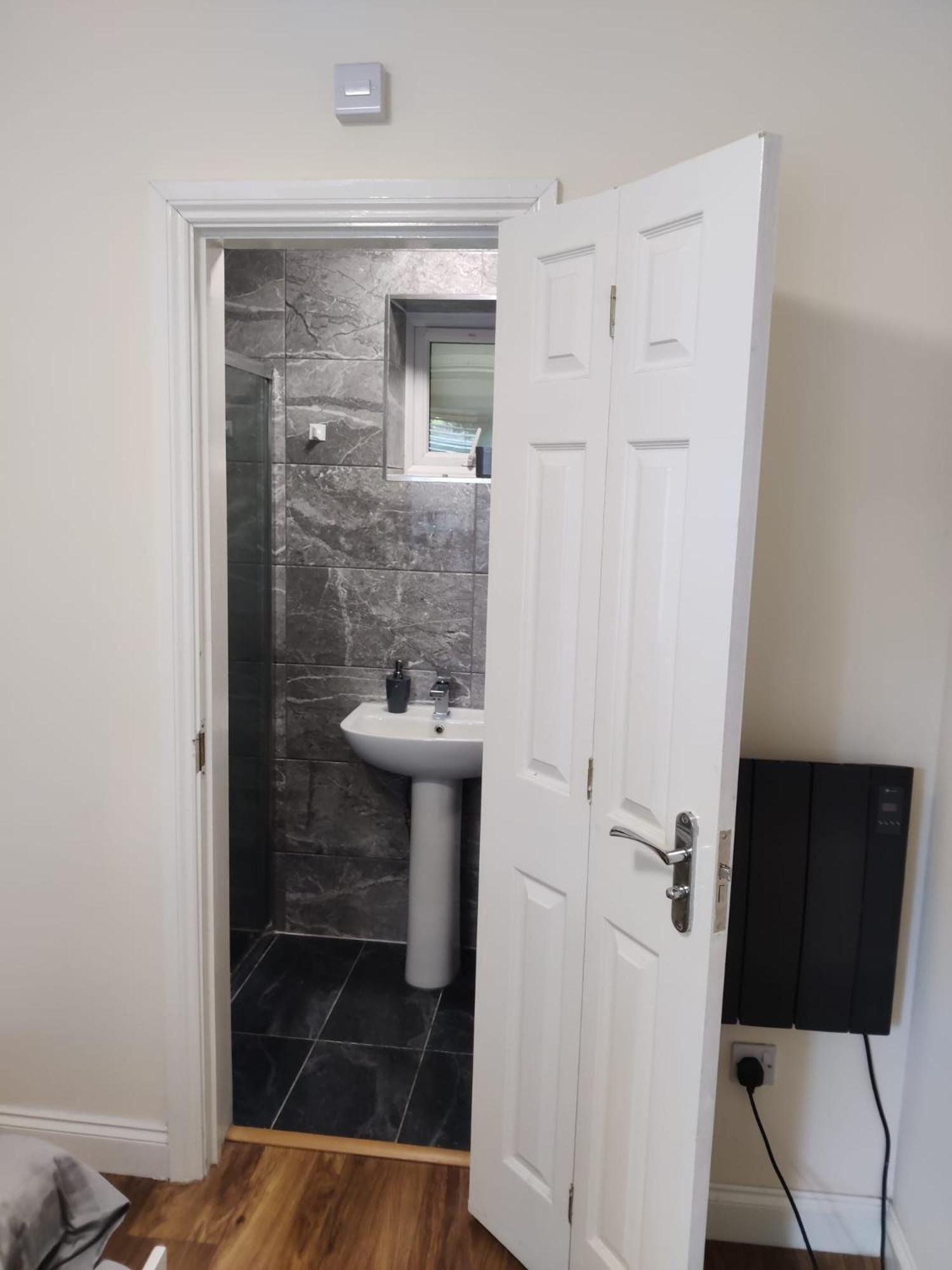 Chiltern Nursuries Apartment